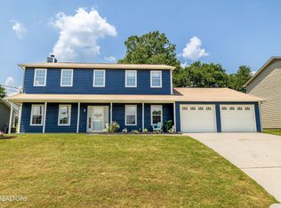 931 Harbour Shore Dr, Knoxville, TN 37934