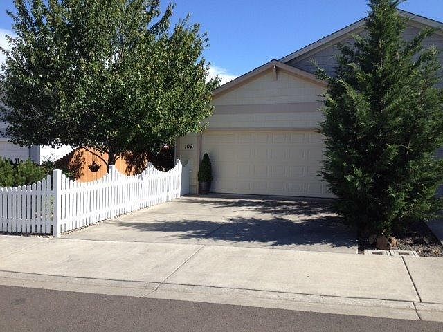 1st image of 109 Cottonwood Dr