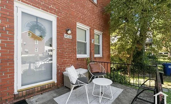 4521 Parkwood Ave #2 — Photo 2