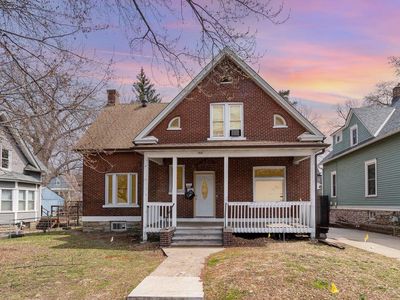 914 Arkwright St, Saint Paul, MN, 55130