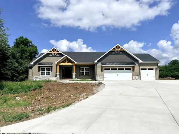 1819 Blue Beech Ln, Crawfordsville, IN 47933