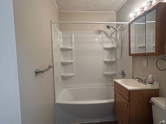 5th image of 2412 W 10th St