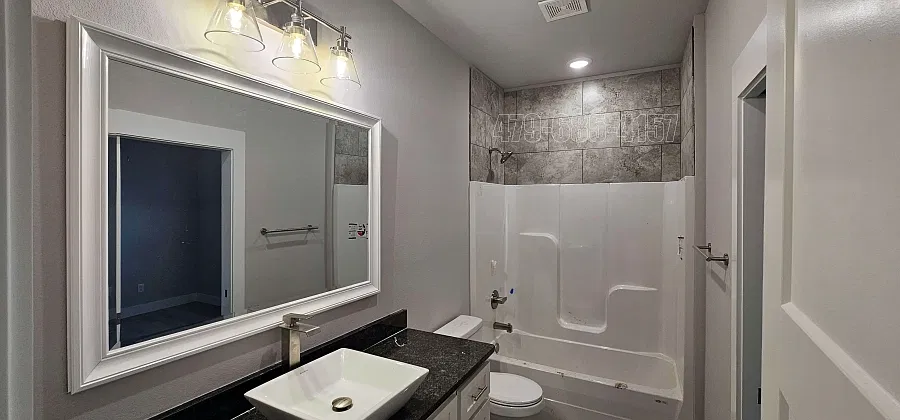 2 bed, 900 sqft, $1,450 — Photo 3