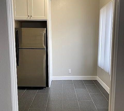 5th image of 5932 Barton Ave #103