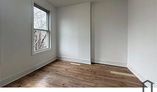 1329 N Wanamaker St — Photo 7