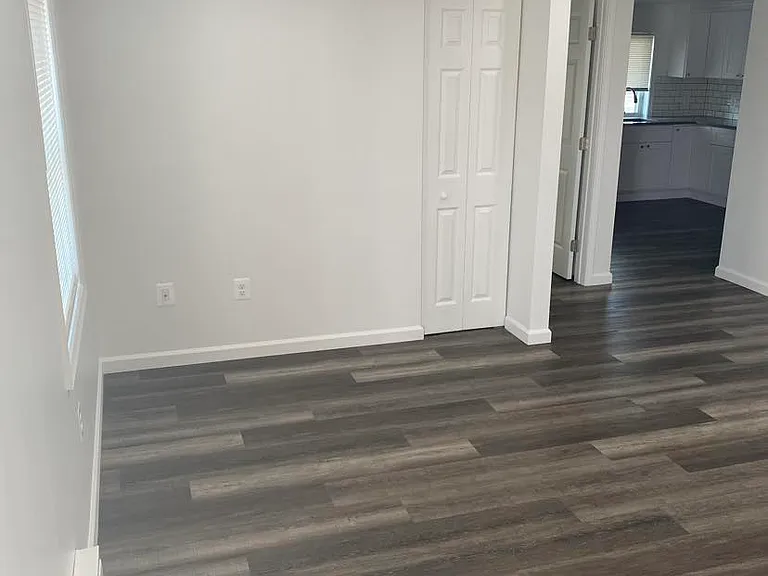 120 W 4th Ave #1 — Photo 2