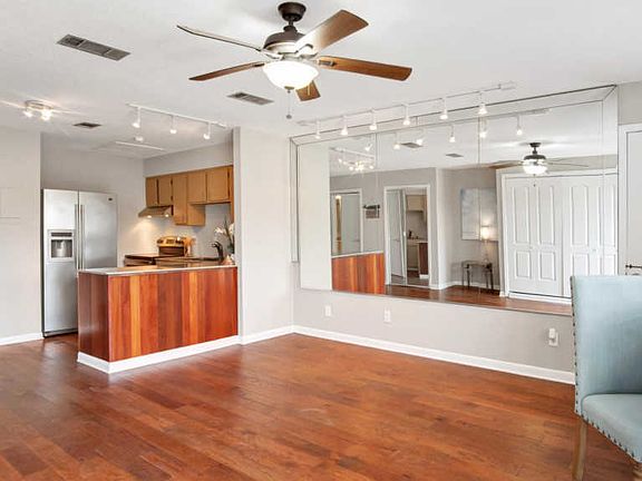 5th image of 445 Gulf Shore Dr Unit 204