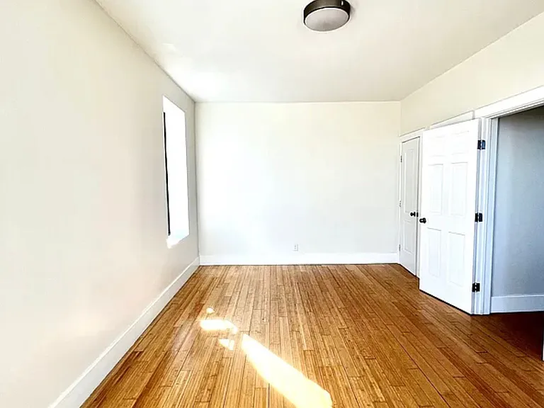 100 Lefferts Ave #6K — Photo 3
