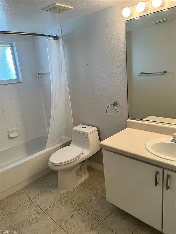 2 bed, 2.0 bath, 1062 sqft, $1,750 — Photo 2