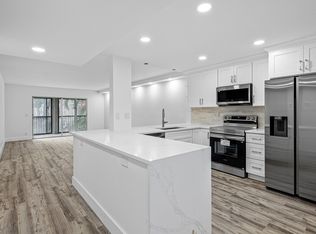 6585 Kensington Lane Apt 207, Delray Beach, FL 33446
