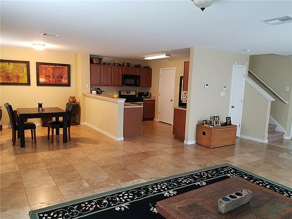 4th image of 6604 Plains Crest Dr