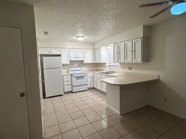 312-318 St. Anne Pl 4plexes, 312-318 E Saint Anne Pl #A, Hobbs, NM 88240