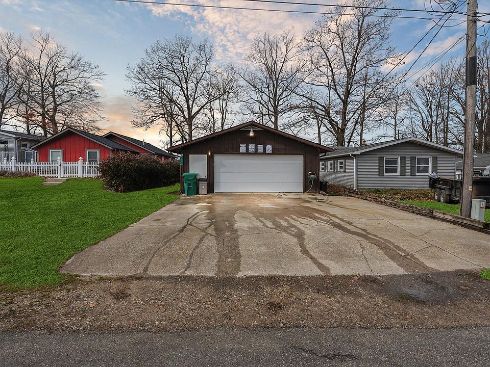 50366 Taylor Rd, Marcellus, MI 49067 MLS 24011530 Zillow