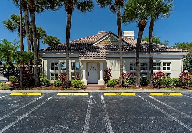 815 W Boynton Beach Blvd #10-205 — Photo 29