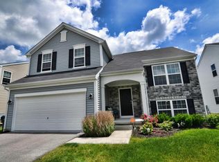2412 Angelfire Dr, Grove City, OH 43123