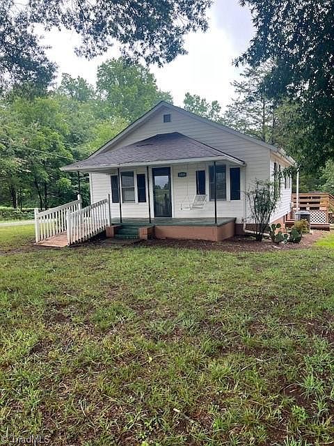 1st image of 1008 Willard Dr