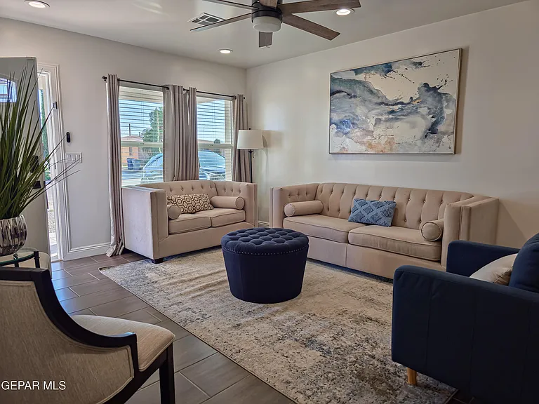7321 Cuba Dr — Photo 3
