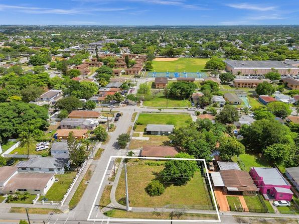 miami-florida-156158939 picture