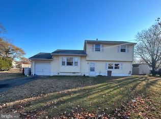 5599 Lodge Pl, Millville, NJ 08332