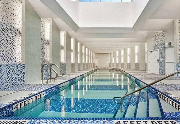 Rented by Space Marketing Shop | media 11