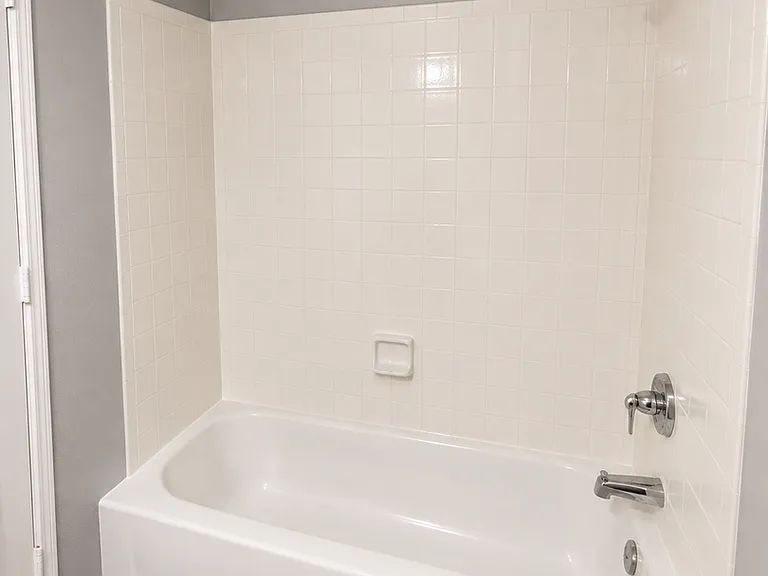 234 Afton Sq — Photo 11