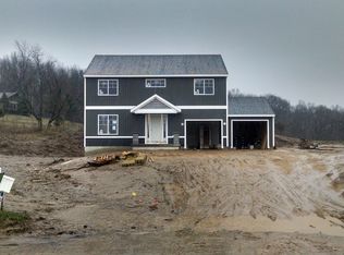 2916 Beaver Trl, Middleville, MI 49333