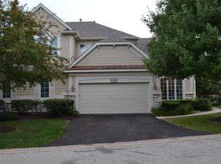 2385 Greenbrook Dr, Aurora, IL 60502