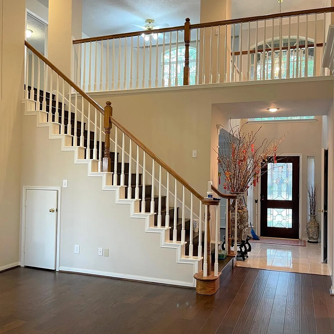 5 bed, 3.5 bath, 3135 sqft, $2,995 — Photo 4