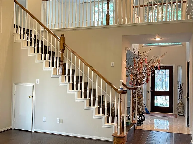 2218 Cypress Run Dr — Photo 4