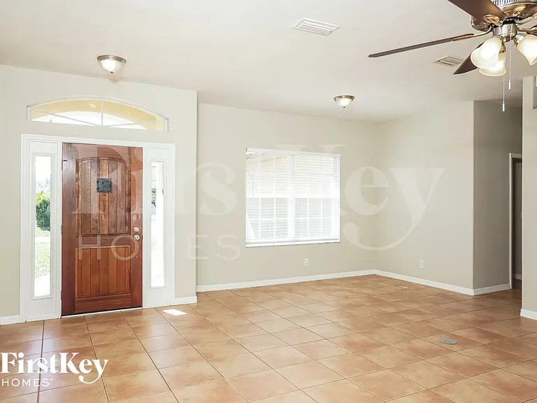 4013 Joann Ter — Photo 2
