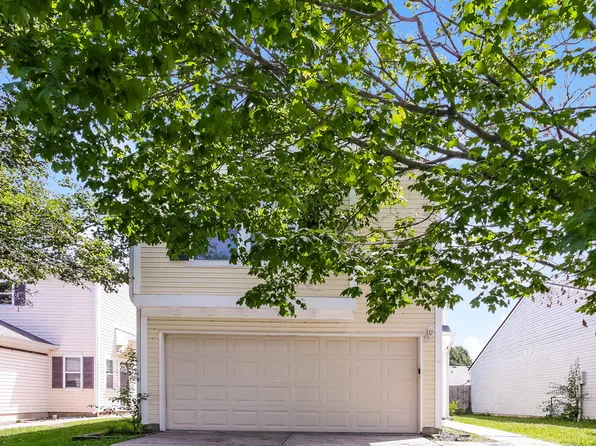 4487 Connaught East Dr, Plainfield, IN 46168