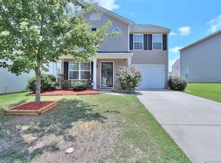 5226 Kyliglen Ln, Charlotte, NC 28216
