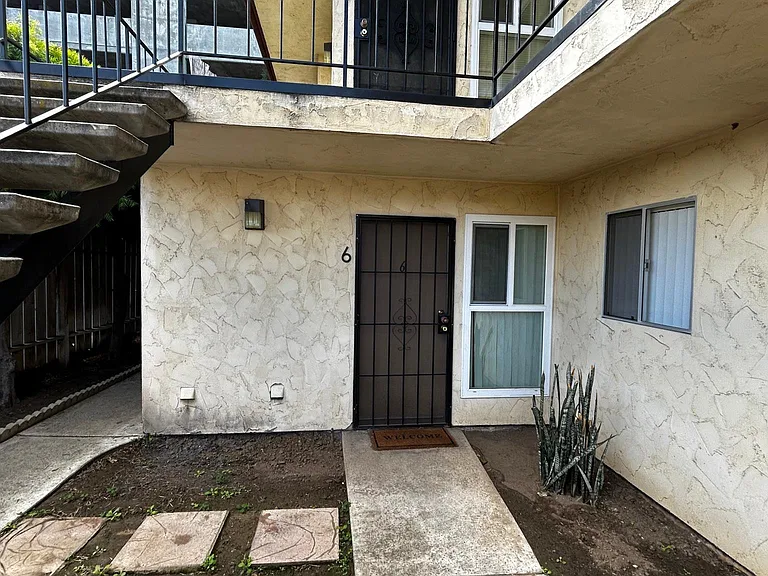 356 Roosevelt St #6 — Photo 3