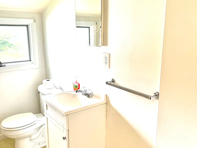 58 Sunnyside Ln #2 — Photo 13