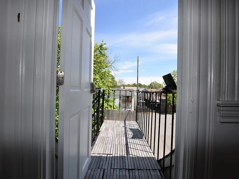 30 Appleton St #3 — Photo 14