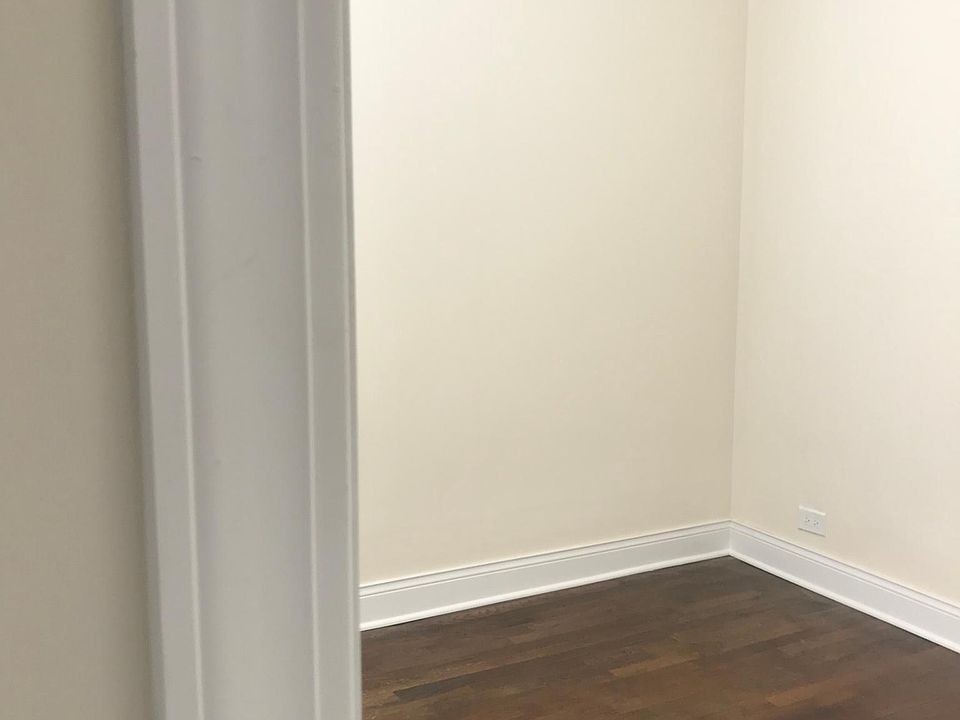 1st bedroom