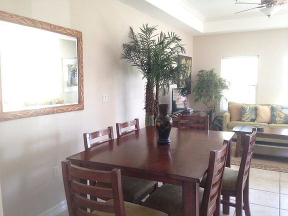 5th image of 128 E Huisache St #1