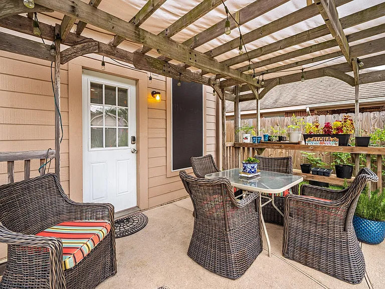 13835 Cane Valley Ct — Photo 39