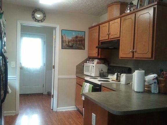 Kitchen 1