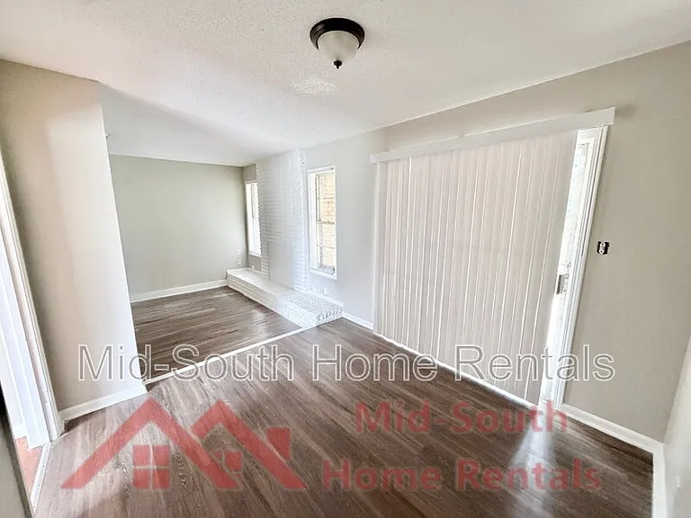 480 Whiteville Ave — Photo 9