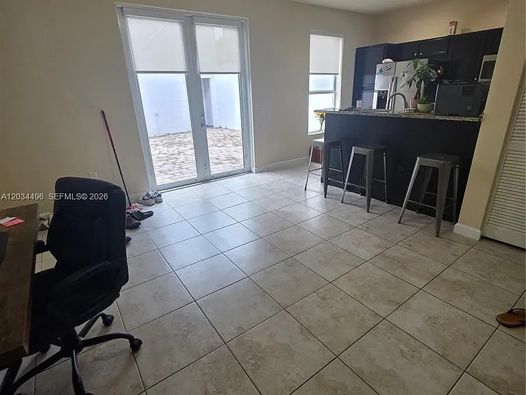 9424 SW 171st Pl — Photo 6
