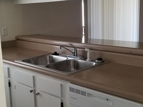 4th image of 148 Breckenridge Dr