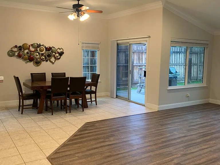 1679 E La Quinta Dr — Photo 37