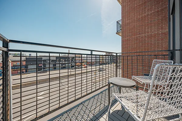 Rented by Nooklyn NYC LLC | media 34