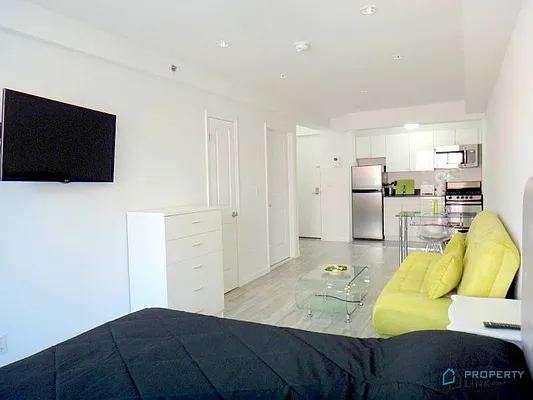 Rented by Property Link Mgmt, LLC | media 11