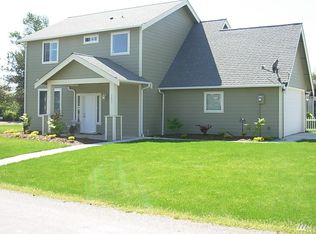 782 Elm Ave, Blaine, WA 98230