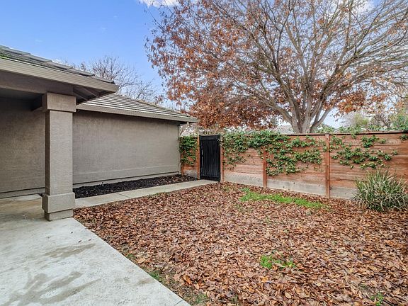 5th image of 3904 Gatesville Ave