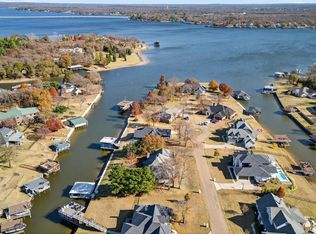 113 Adison Ln, Mabank, TX 75156