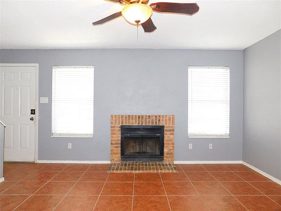 2nd image of 1263 Dallas Dr