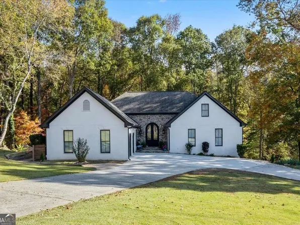 3325 Sweetwater Dr, Cumming, GA 30041